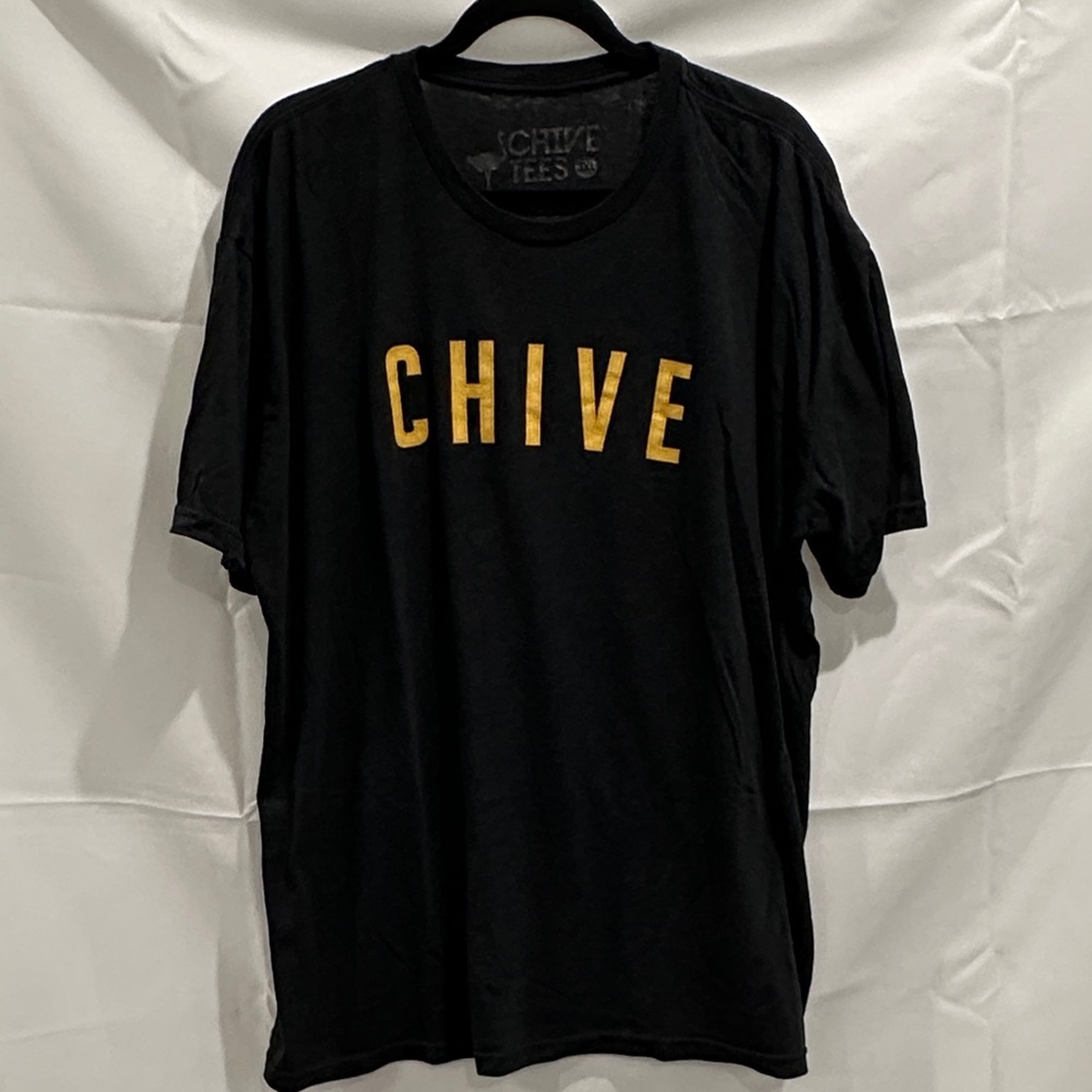 Chive Black and Gold Men's Short Sleeve Tee
